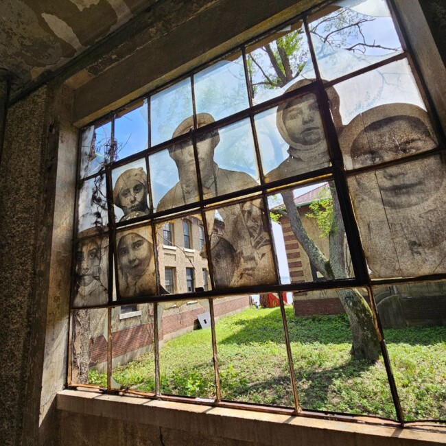 ellis island hard hat tour